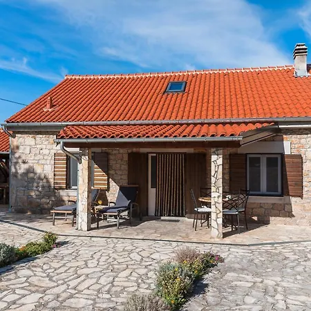 Rural House Gluic Villa *
