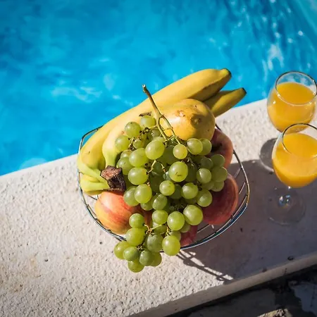 Villa Rural House Gluic *