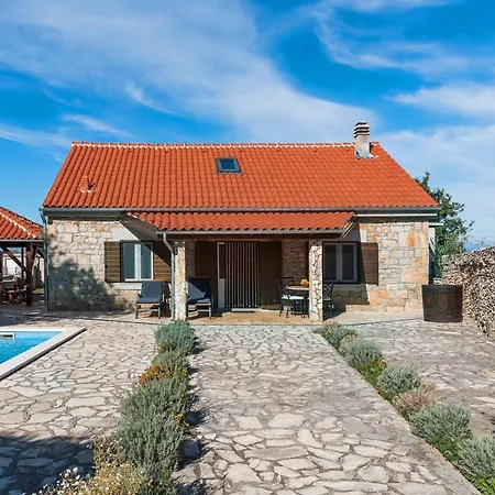 Villa Rural House Gluic Bogatic