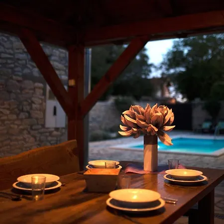 Rural House Gluic *