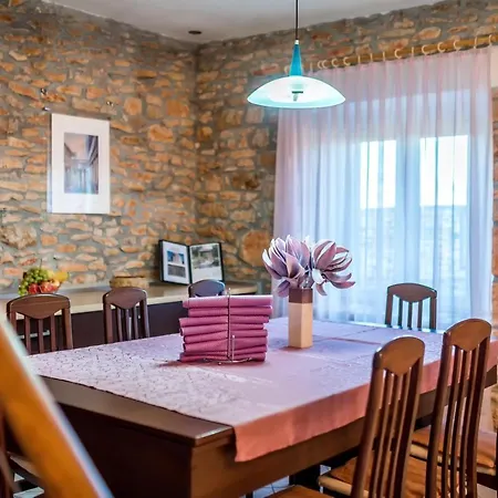 Rural House Gluic Villa