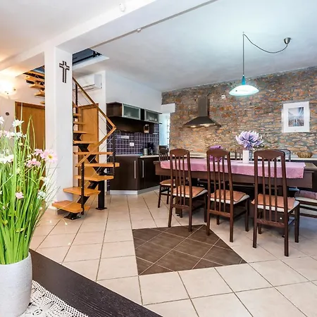 Rural House Gluic * Bogatić