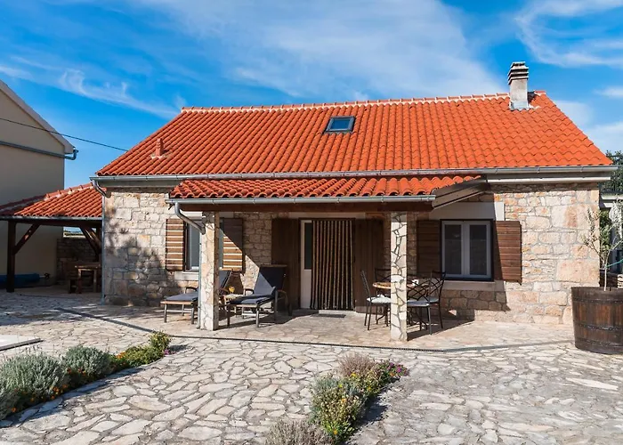 Rural House Gluic Villa *