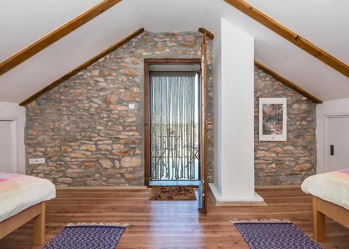 Villa Rural House Gluic Bogatić