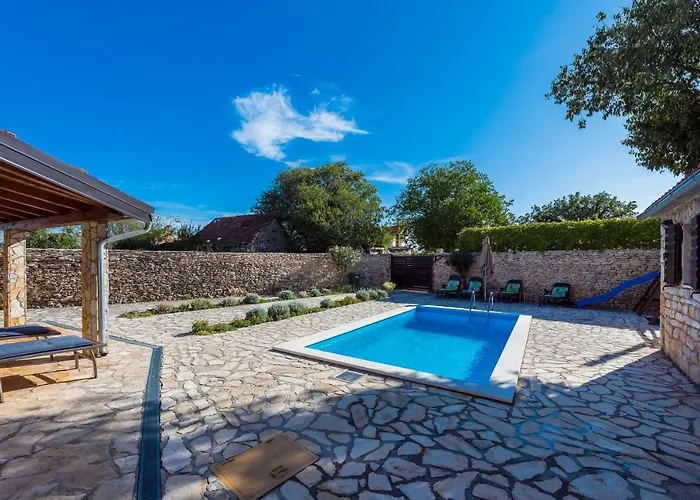 Rural House Gluic Villa