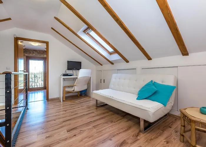 Villa Rural House Gluic *